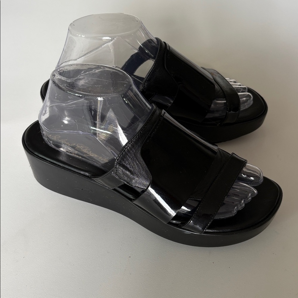 Robert Clergerie Paris Platform Slide Sandals Black Leather Upper/Lining Sz 9.5